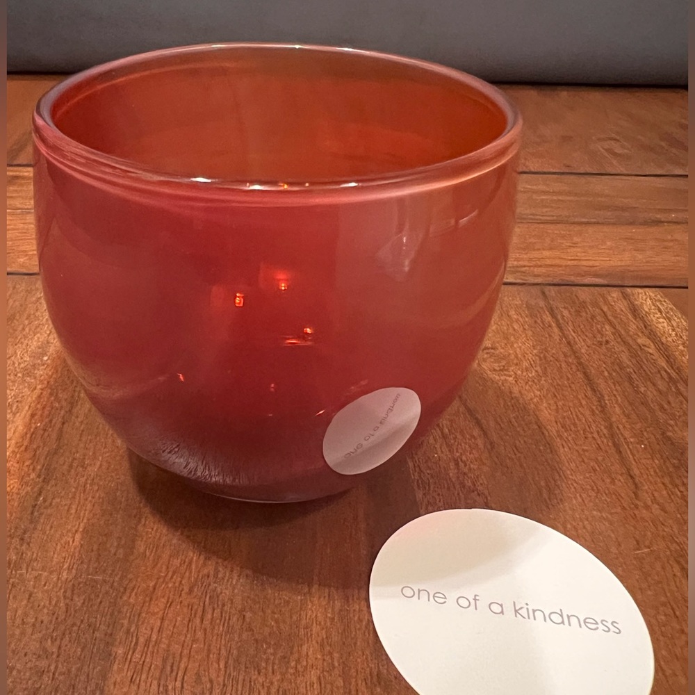 glassybaby “one of a kindness” drinker